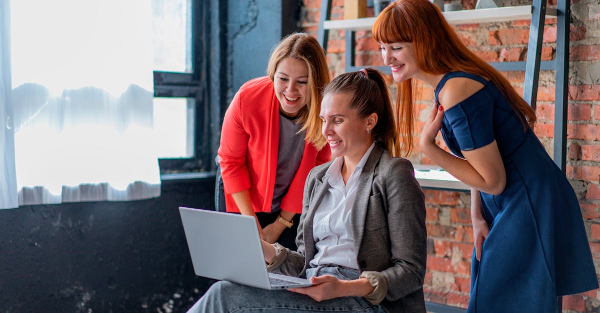 铁塔猫烟花葡萄珠(细):当乐手游代理平台