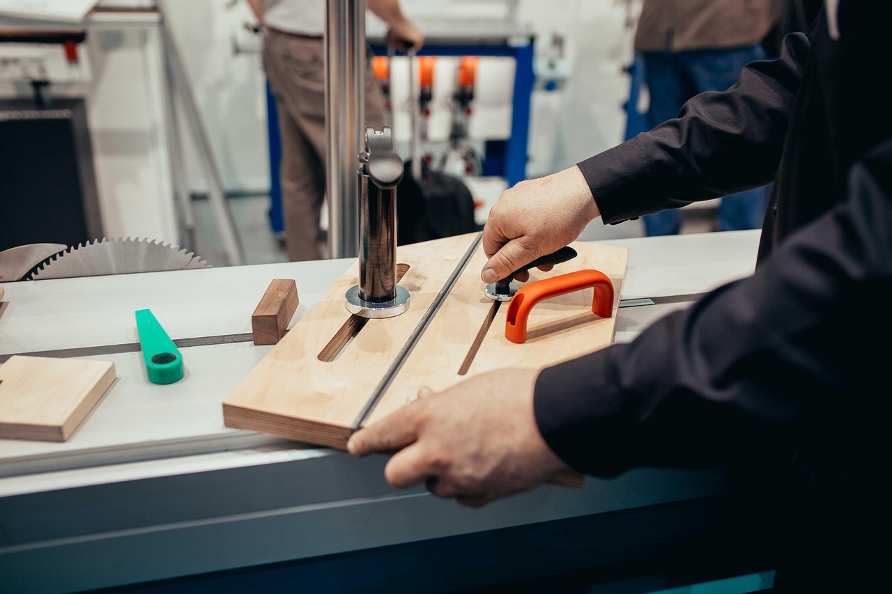 支付宝实名账号：流量卡购买需要注意哪些问题？